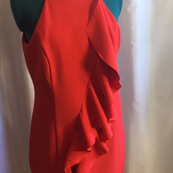 Sexy sleeveless red dress with front ruffle in size 14 by VINCE CAMUTO - Picture 6 of 14